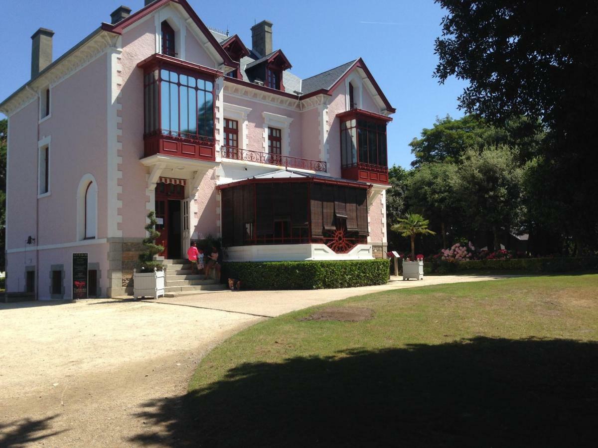 Le Platgousset Appartement Granville Buitenkant foto